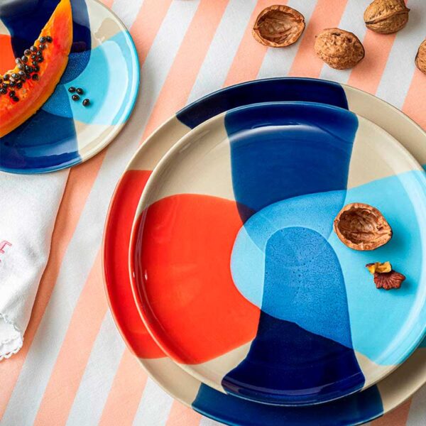 giro dinner salad plate